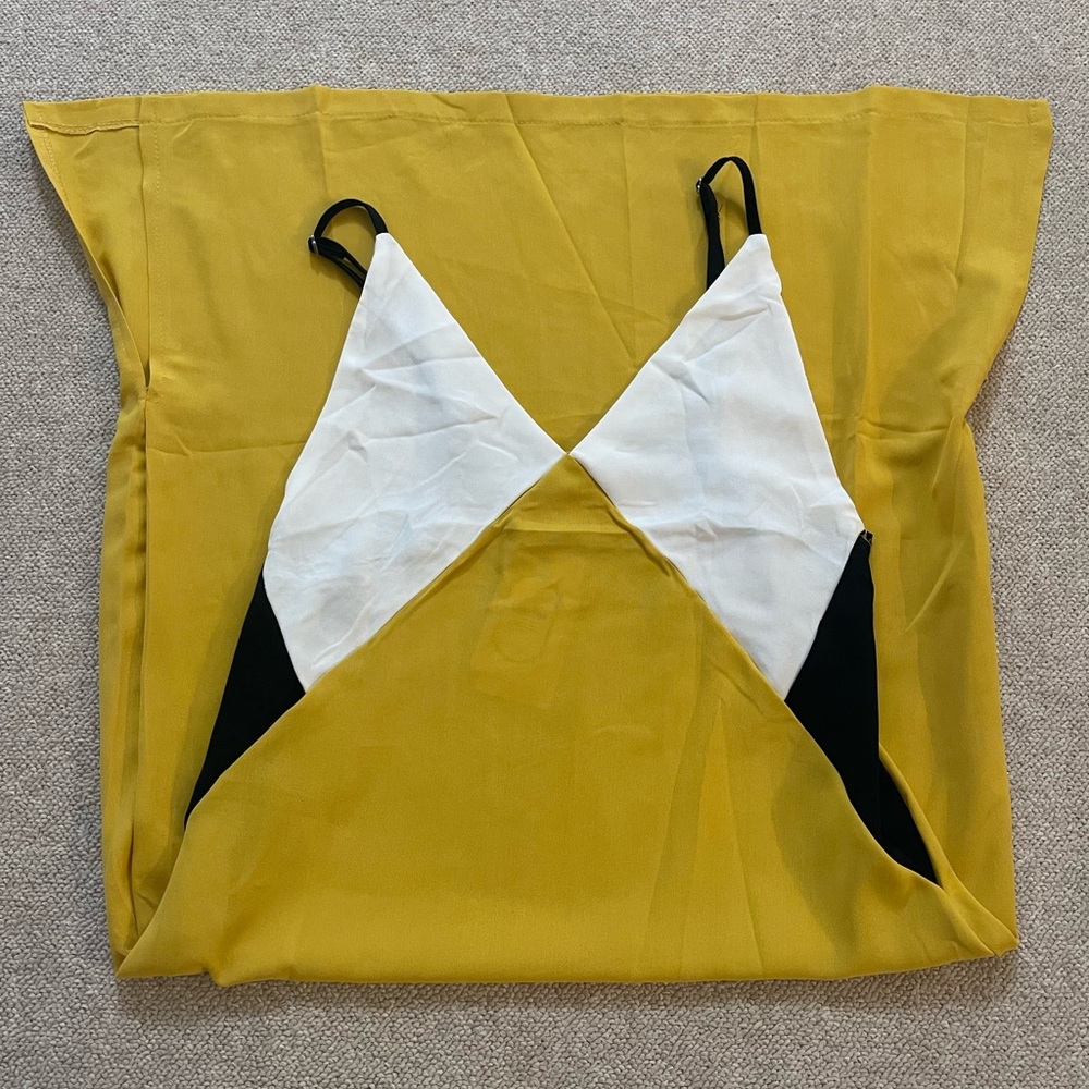 Coeur de Vague Yellow and White Dress